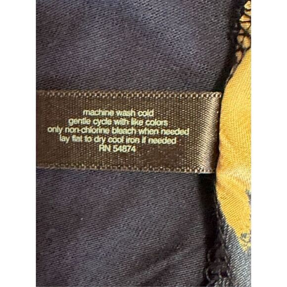 The Limited beautiful halter style top - Picture 8 of 8